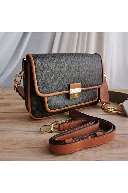 Кожаная сумка Michael Kors 24x16 см