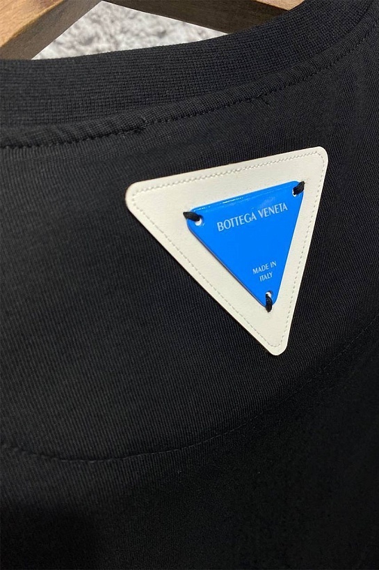 Чёрная оверсайз футболка Bottega Veneta