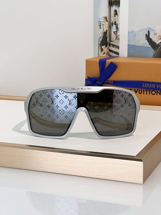 Солнцезащитные очки Louis Vuitton Ski Tramontane Mask 