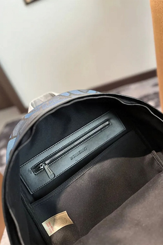 Рюкзак синего цвета Burberry TB Monogram 41x31 см