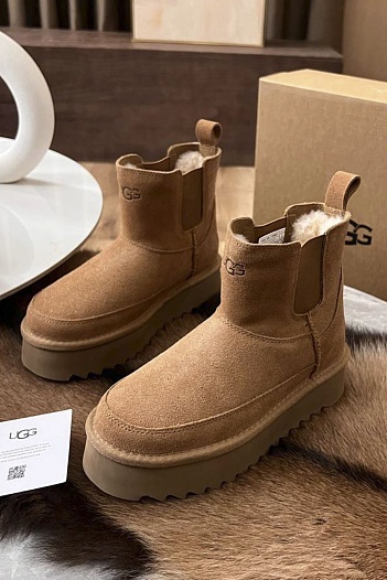 Женские замшевые ботинки с мехомм UGG Dipper - Chestnut   