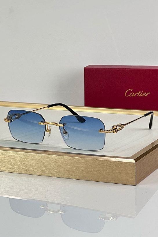 Солнцезащитные очки Cartier