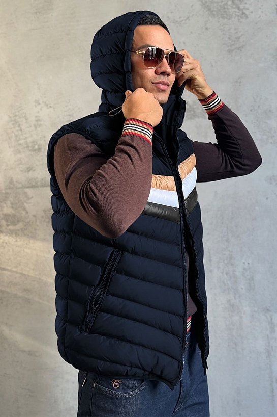 Жилет тёмно-синего цвета Hugo Boss Coviltra