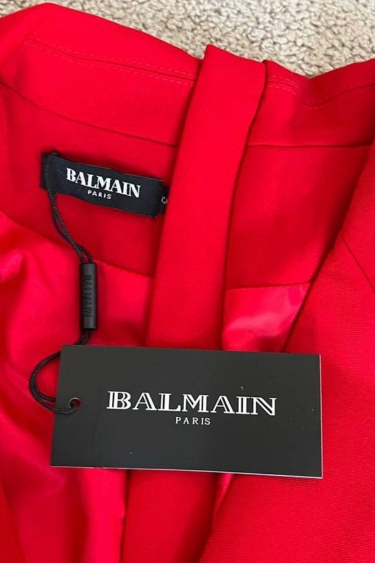 Женское платье-пиджак Balmain красного цвета
