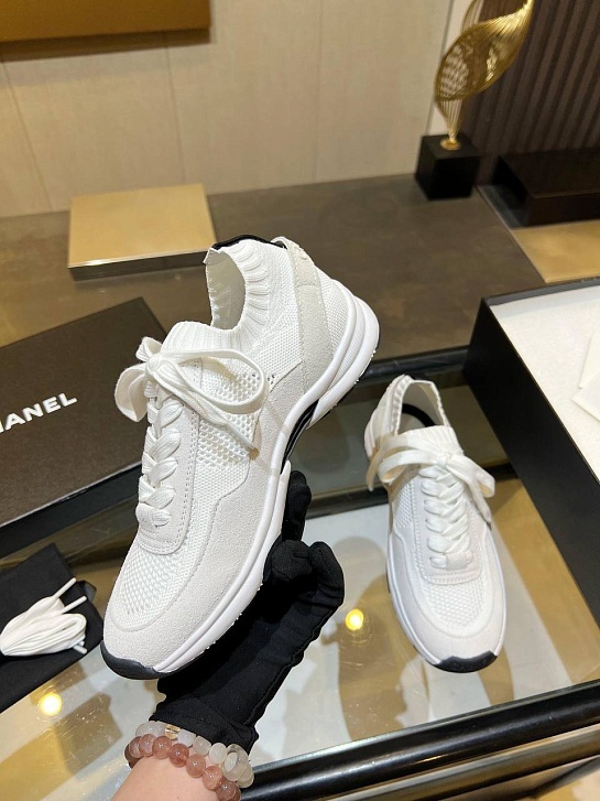 Женские кроссовки Chanel Premium - White