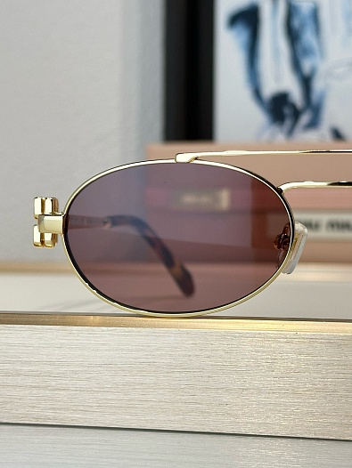Женские солнцезащитные очки MIU MIU Oval   