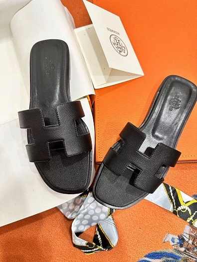 Женские кожаные шлёпанцы Hermes Premium - Black   