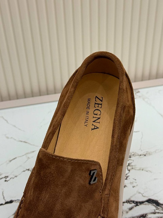 Мужские замшевые лоферы Ermenegildo Zegna