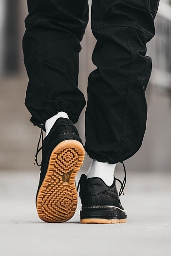 Кроссовки Nike Air Force 1 Luxe Low - Black / Gum   