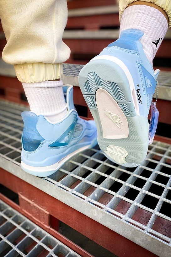 Кроссовки Air Jordan 4 x Off-White "Sky Blue"