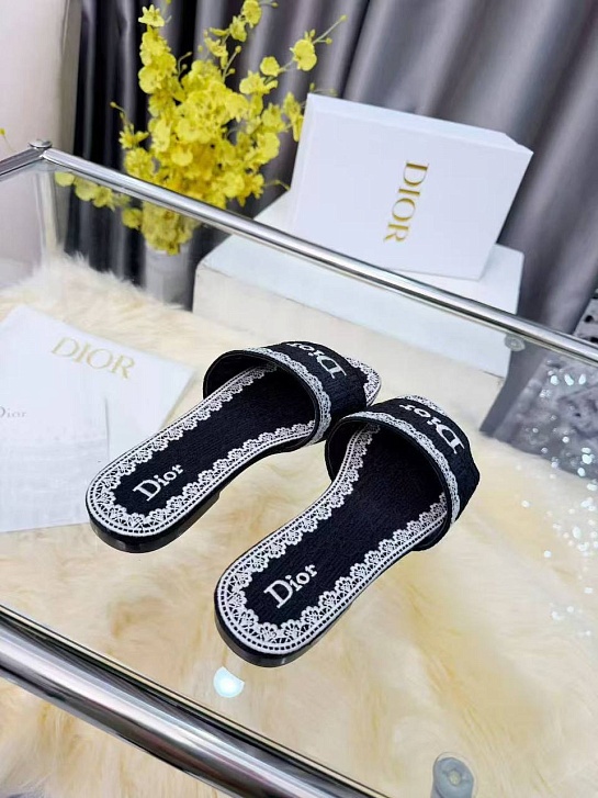 Женские шлёпанцы Dior Dway