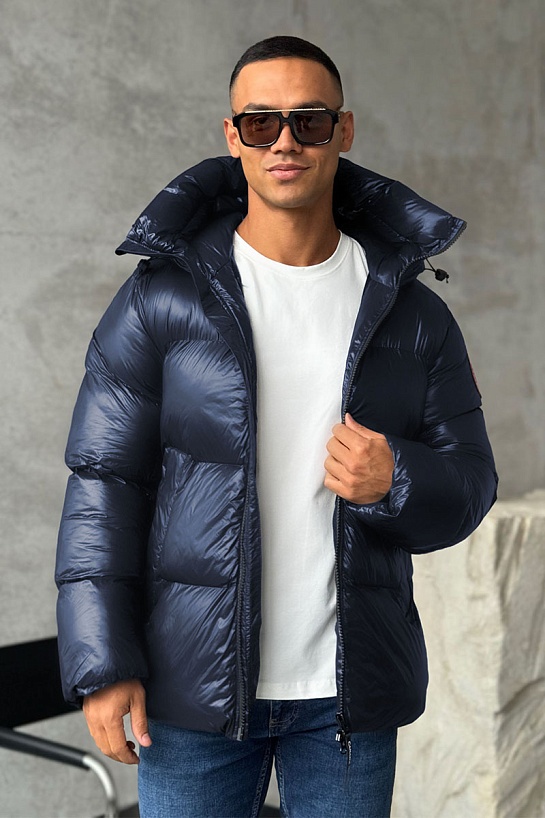 Мужской тёмно-синий пуховик Canada Goose logo-patch