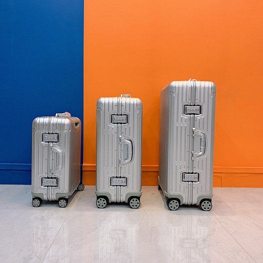 Чемодан Rimowa Aluminum L Premium 76x50x27 см   