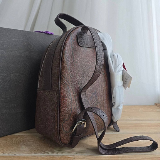 Кожаный рюкзак Etro с узором плейсли 30x24 см