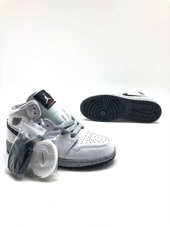 Женские кроссовки Nike Dunk High - White