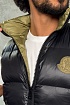 Утеплённый жилет Moncler чёрного цвета