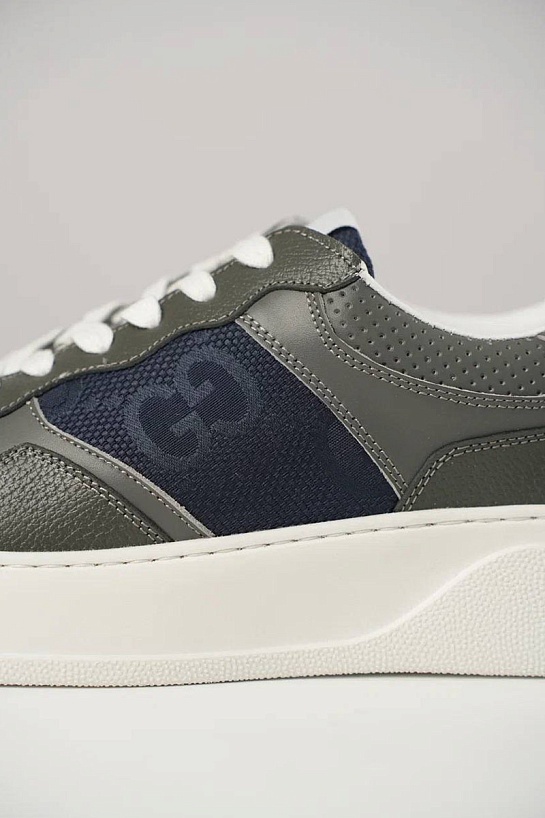 Комбинированные кроссовки Gucci Interlocking G - Grey / Blue