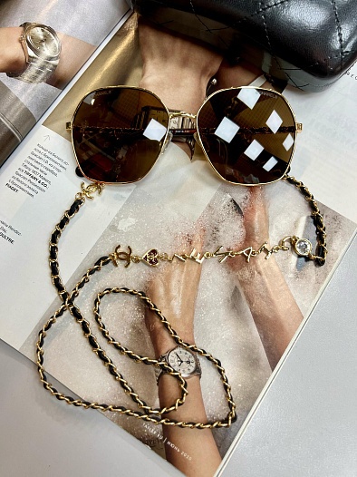 Женские солнцезащитные очки Chanel   
