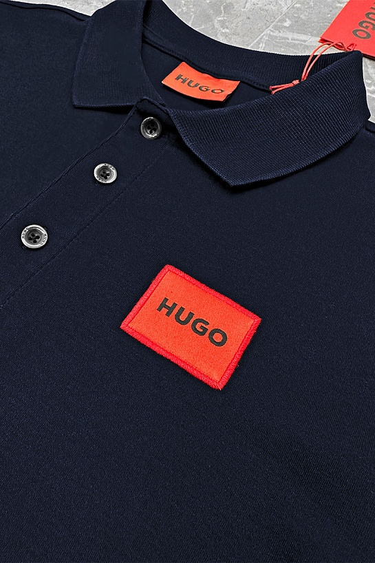 Мужское тёмно-синее поло Hugo Boss classic badge
