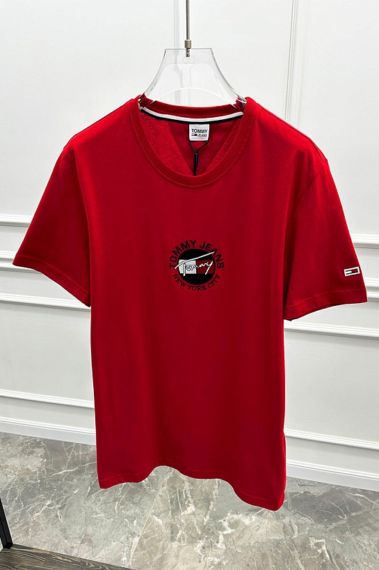 Красная футболка Tommy Hilfiger New York City