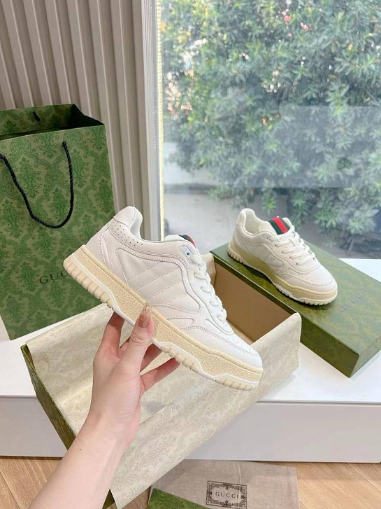 Женские кожаные кроссовки Gucci GG Cruise