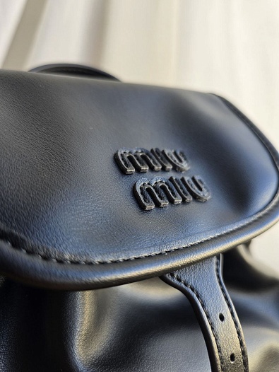 Кожаный рюкзак MIU MIU 30x25 см - Black   