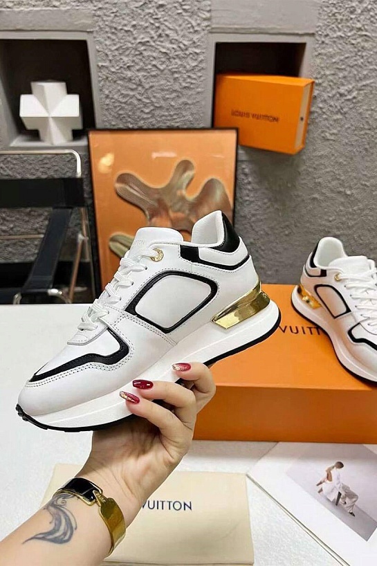 Женские кожаные кроссовки Louis Vuitton Neo Run Away