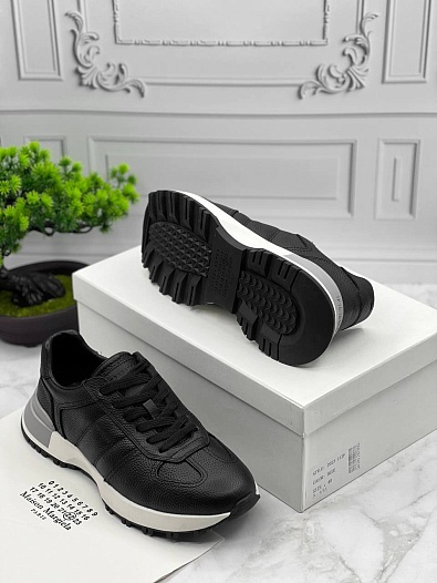 Кожаные кроссовки Maison Margiela Runner Evolution - Black / White   
