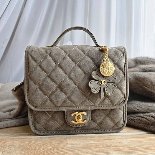 Замшевая сумка Chanel 21x19 см - Beige   