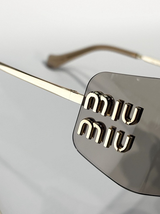 Солнцезащитные очки MIU MIU Aube