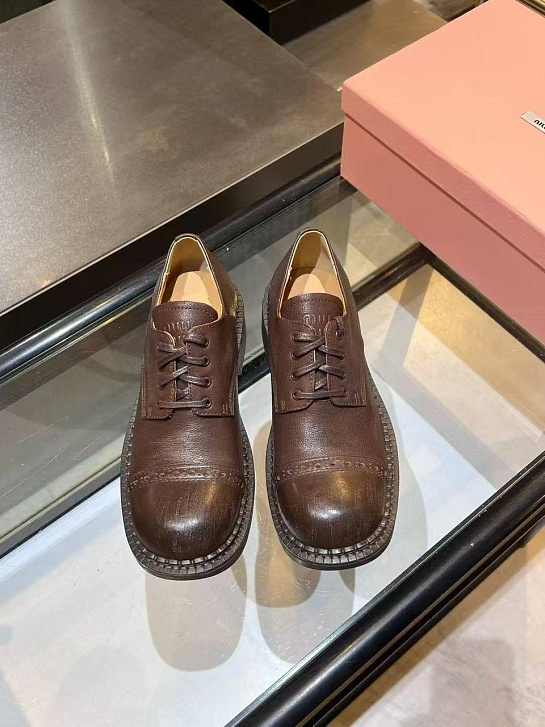 Женские кожаные ботинки дерби MIU MIU