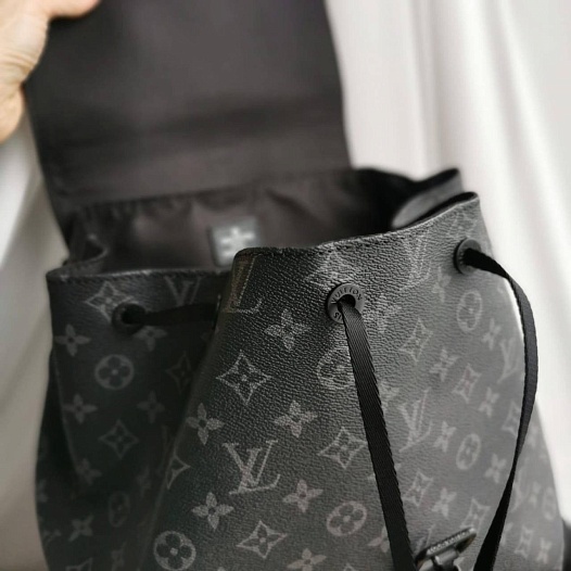 Чёрный кожаный рюкзак Louis Vuitton Trio Monogram Eclipse 44x32 см   