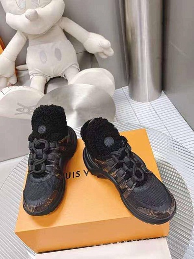 Женские кожаные кроссовки с мехом Louis Vuitton Archlight   