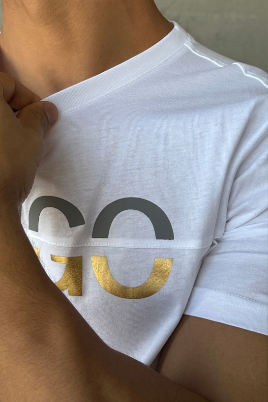 Мужская белая футболка Hugo Boss