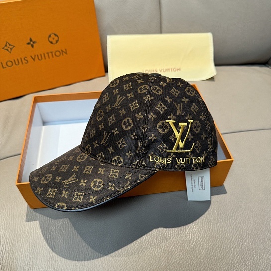 Бейсболка Louis Vuitton Monogram premium