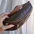 Кожаная поясная сумка Michael Kors Mott 33x16 см - Brown