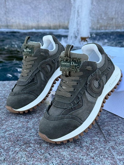 Женские кроссовки Dior C'EST   