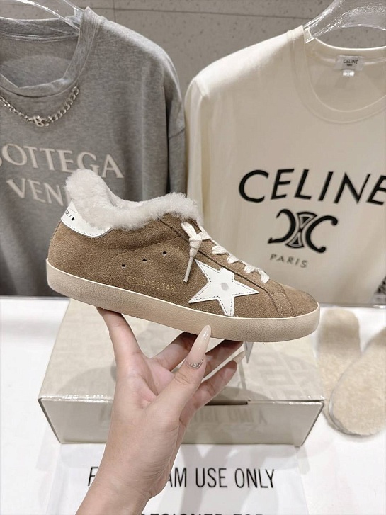 Женские замшевые кроссовки с мехом Golden Goose Ball Star premium