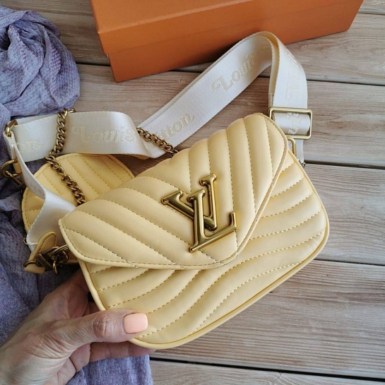 Кожаная сумка Louis Vuitton Mini Pochette 16x12 см - Yellow