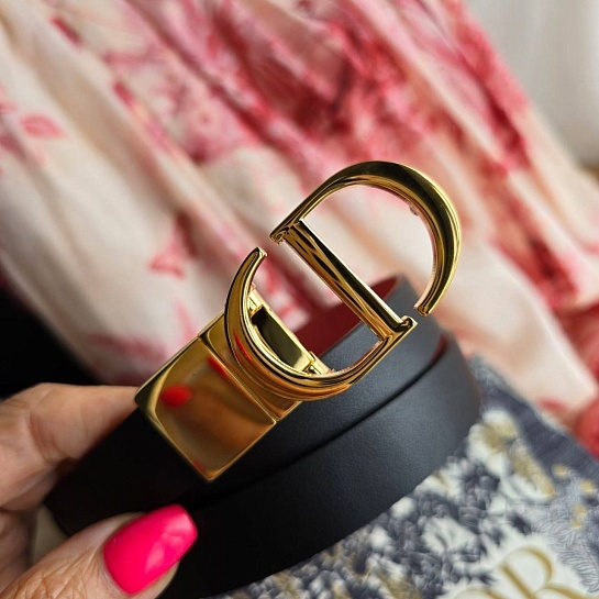 Женский двусторонний ремень Dior