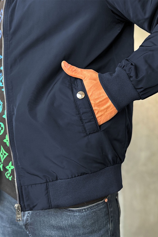 Мужская тёмно-синяя ветровка Hugo Boss logo-patch
