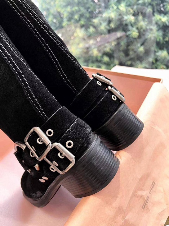 Женские замшевые сапоги MIU MIU Ankle Premium