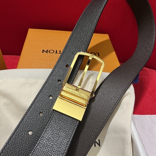 Кожаный ремень Louis Vuitton Taig premium