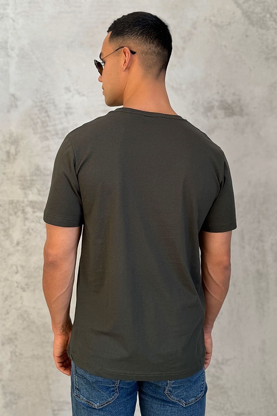 Брендовая мужская футболка Calvin Klein тёмно-зелёного цвета