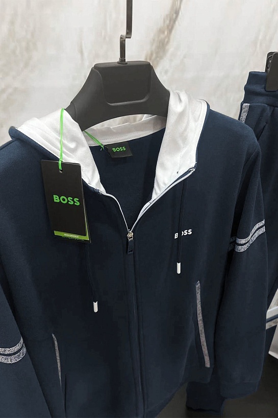 Тёмно-синий спортивный костюм Hugo Boss