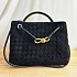 Замшевая чёрная сумка Bottega Veneta 30x23 см