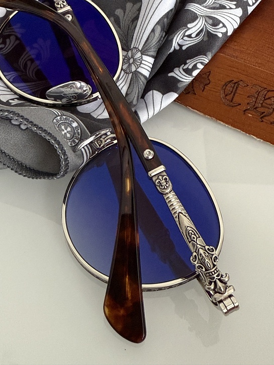 Солнцезащитные очки Chrome Hearts Metal Oval