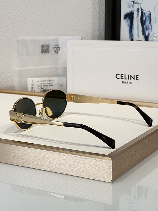 Солнцезащитные очки Celine Triomphe
