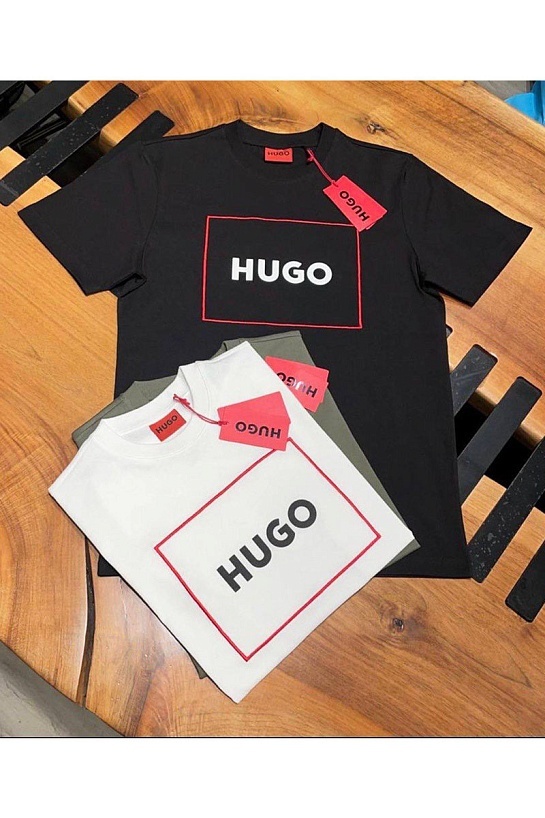 Мужская футболка Hugo Boss белого цвета