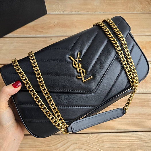 Кожаная чёрная сумка Yves Saint Laurent LouLou 30x15 см   